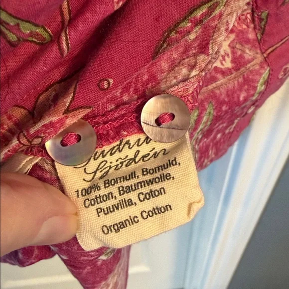 Sleeveless Pink Floral V-Neck Maxi Dress - Picture 6 of 6